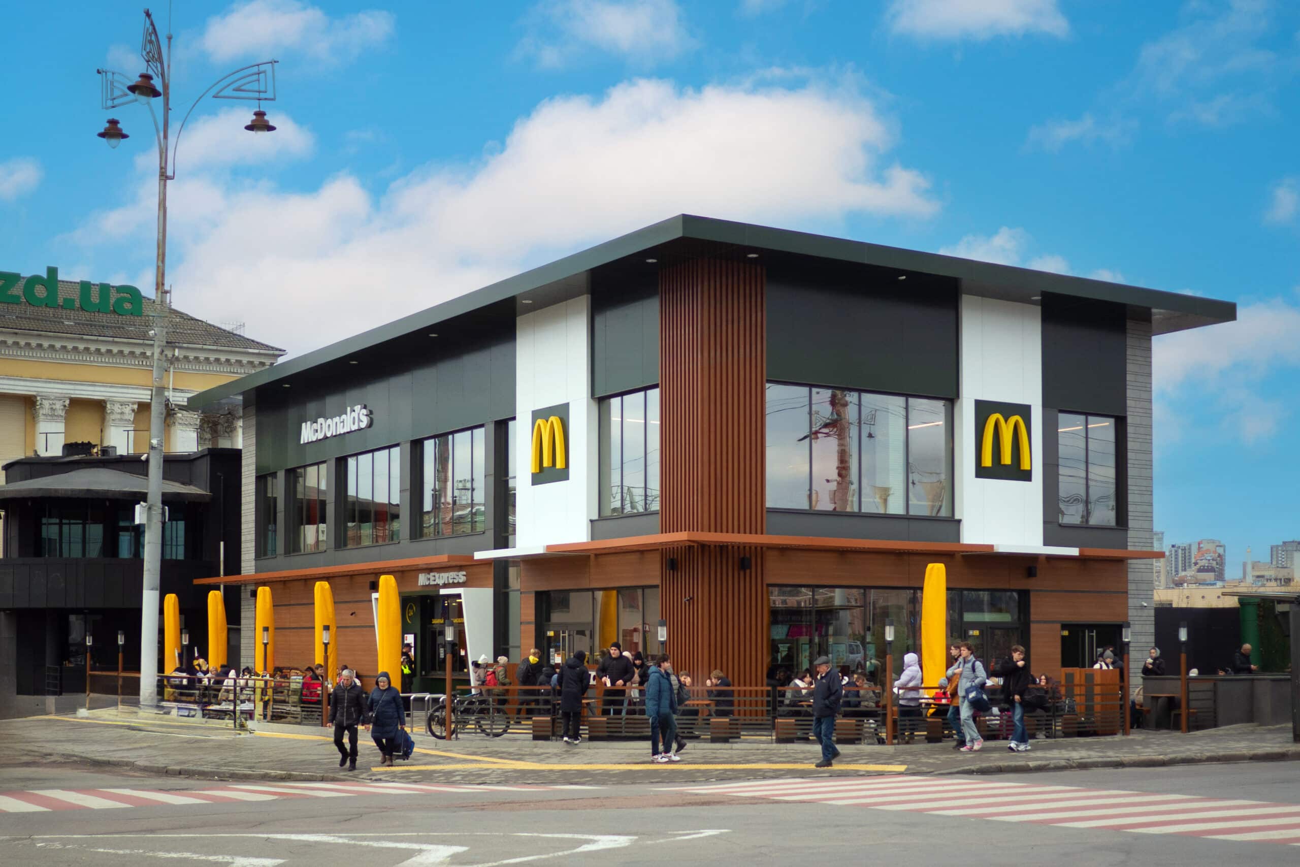 macdonalds-wo040009-scaled - Image 37 - Місця різного призначення