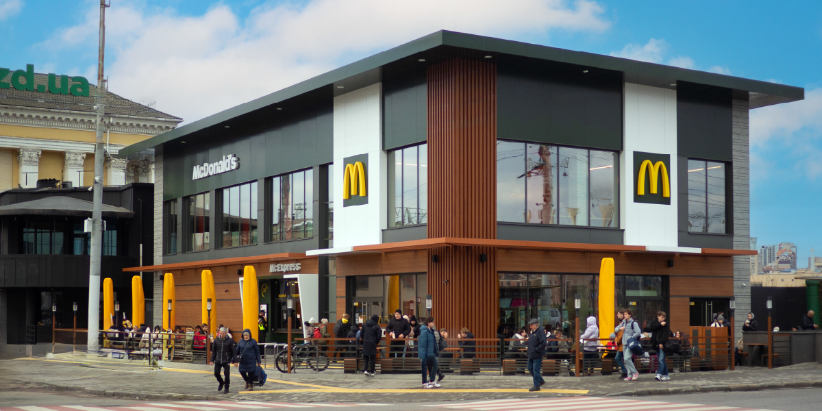 macdonalds-kovalska-2024.jpg - Image 36 - МАКДОНАЛЬДС НА ВОКЗАЛЬНІЙ ПЛОЩІ: НОВИЙ ЕТАП ІЗ "БЕТОНОМ ВІД КОВАЛЬСЬКОЇ"